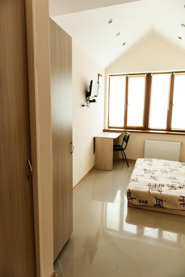 Minihotel Freedom Leopoli Esterno foto